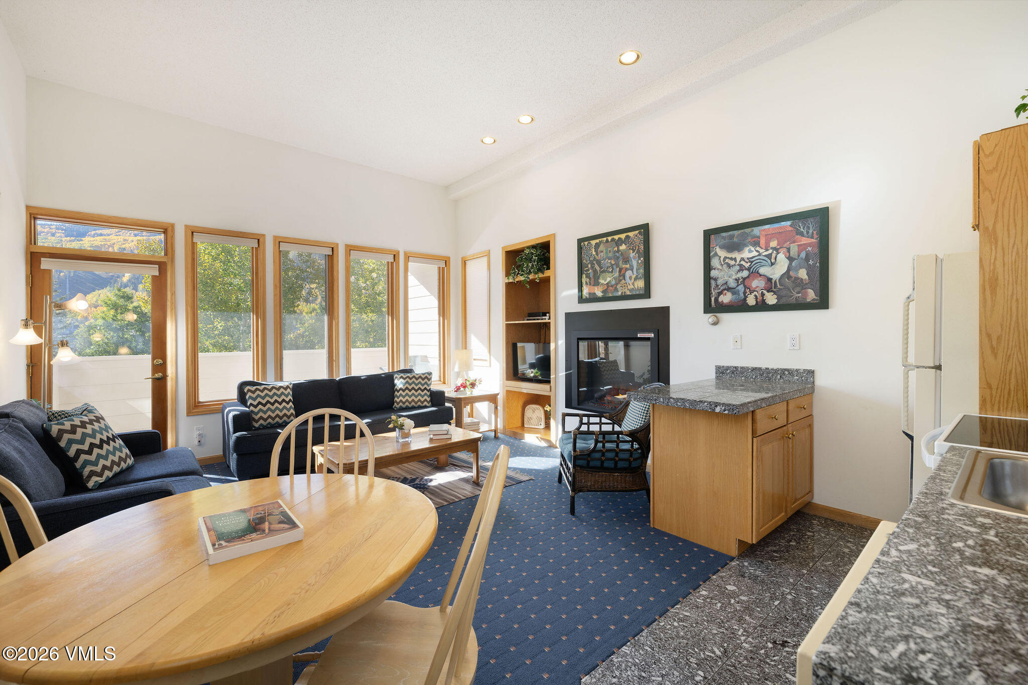 685 North Frontage Road West, Unit 32/33E Vail, CO 81657 - Photo 18 of 26 2610_sun_vail_32e_interior_living02_a