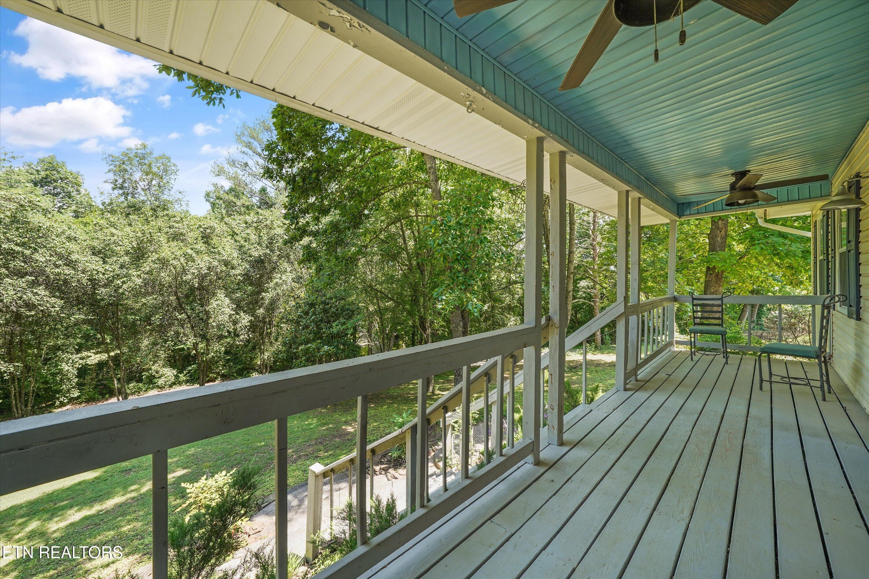 250 Ollis Road Oliver Springs, TN 37840 - Photo 7 of 47 Front Porch