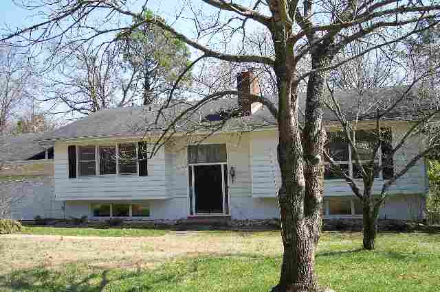 13 Randy Drive Taylors, SC 29687 - Photo 1 of 17 Gallery Image 1