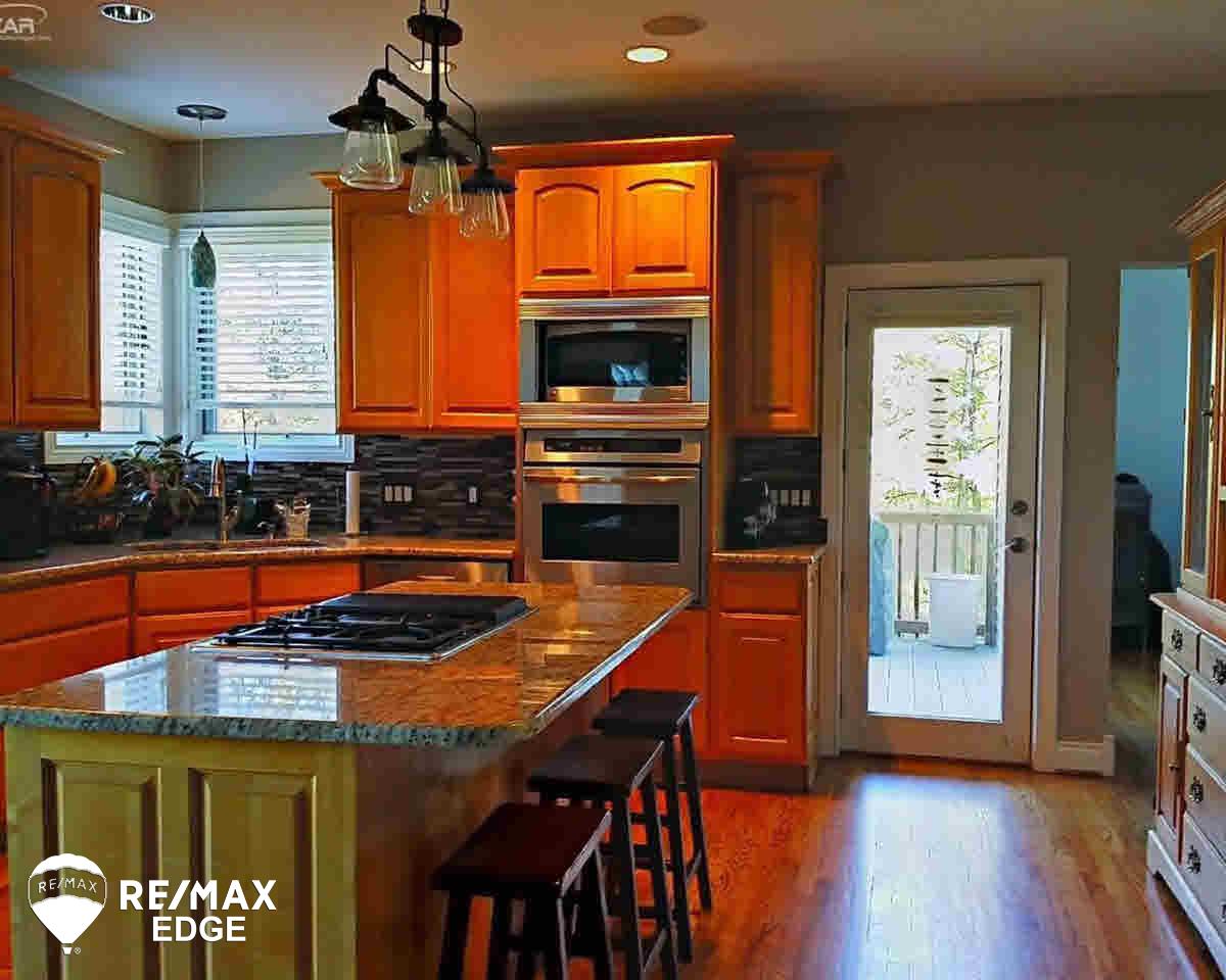 10397 East Bristol Road Davison, MI 48423 - Photo 3 of 43 21293166-2.JPG