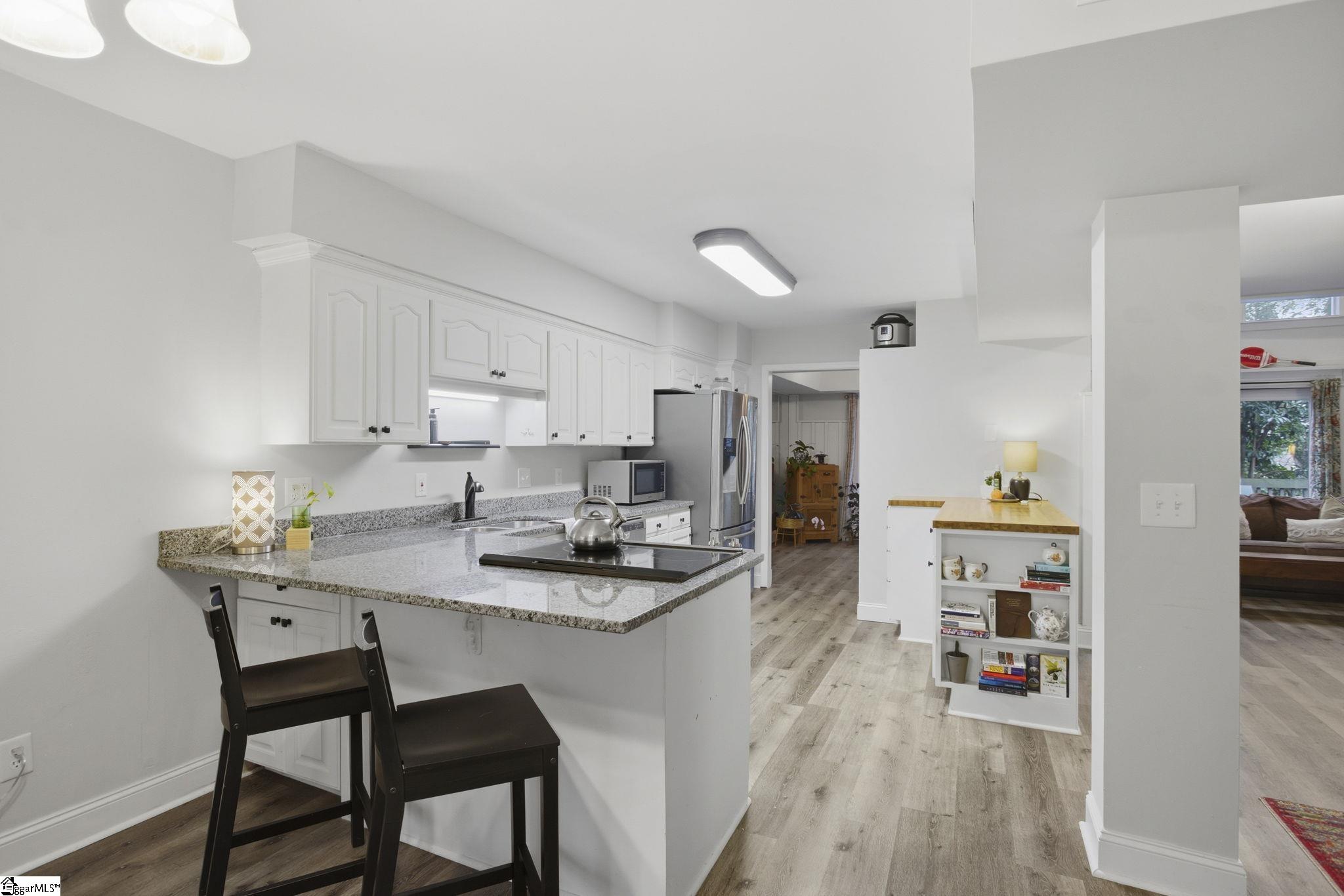 117 Inglewood Way Greenville, SC 29615 - Photo 12 of 39