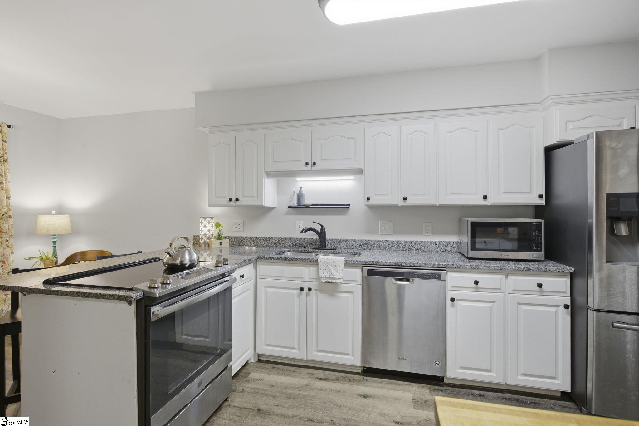 117 Inglewood Way Greenville, SC 29615 - Photo 13 of 39