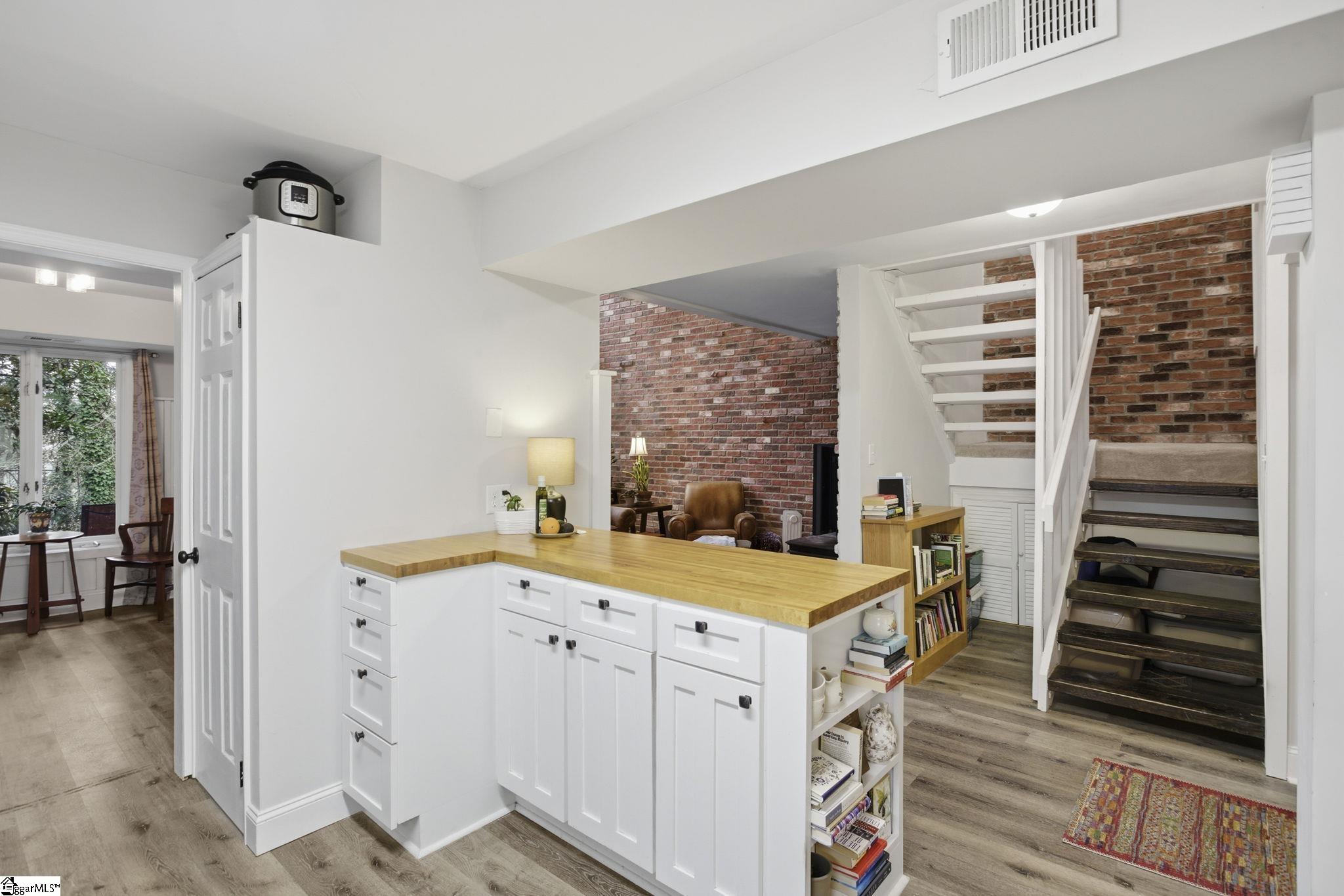 117 Inglewood Way Greenville, SC 29615 - Photo 15 of 39