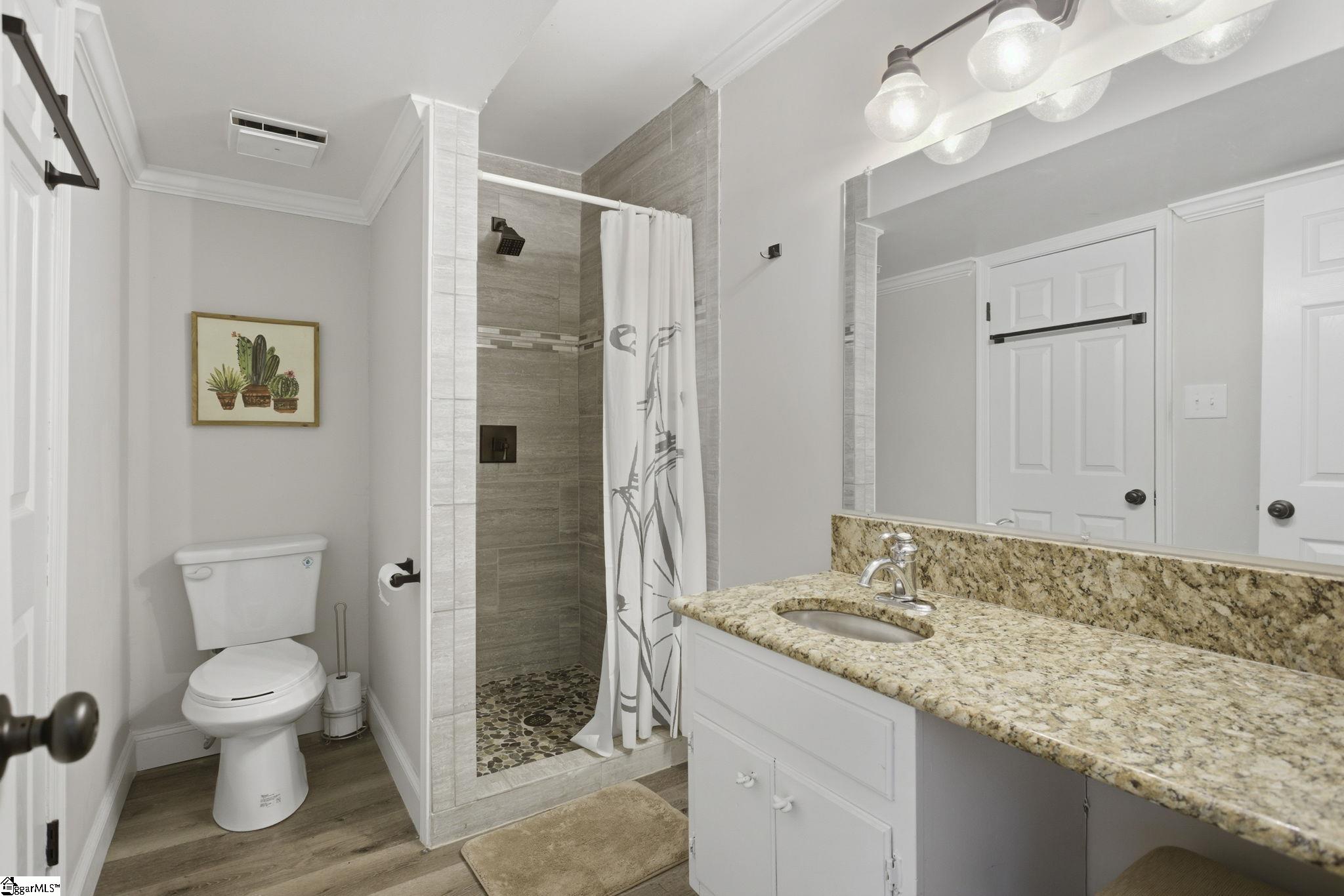 117 Inglewood Way Greenville, SC 29615 - Photo 9 of 39