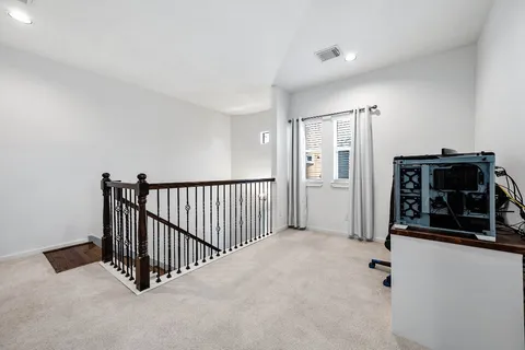 $384,900 | 5723 Petty Street, Houston, TX 77007