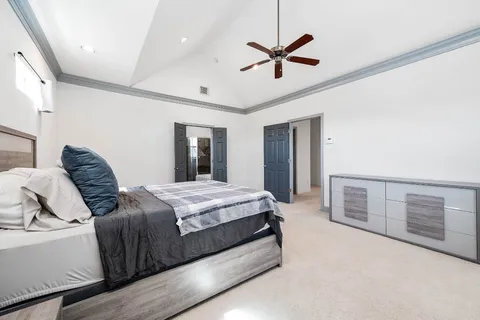 $384,900 | 5723 Petty Street, Houston, TX 77007