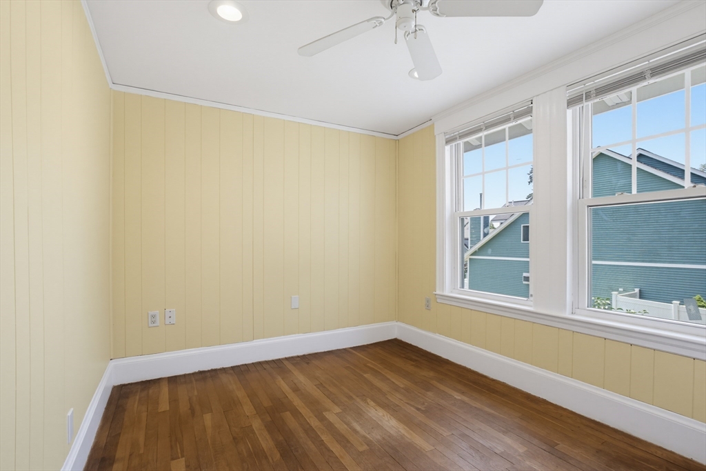 26 Grover Road Medford, MA 02155 - Photo 25 of 41