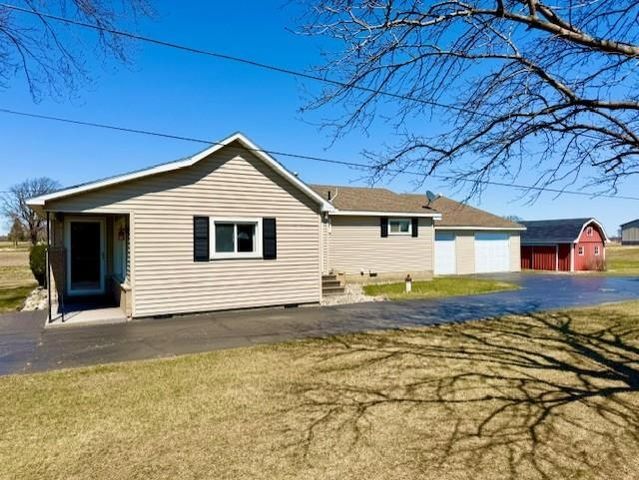 $164,000 | 1705 South State Road, Ithaca, MI 48847