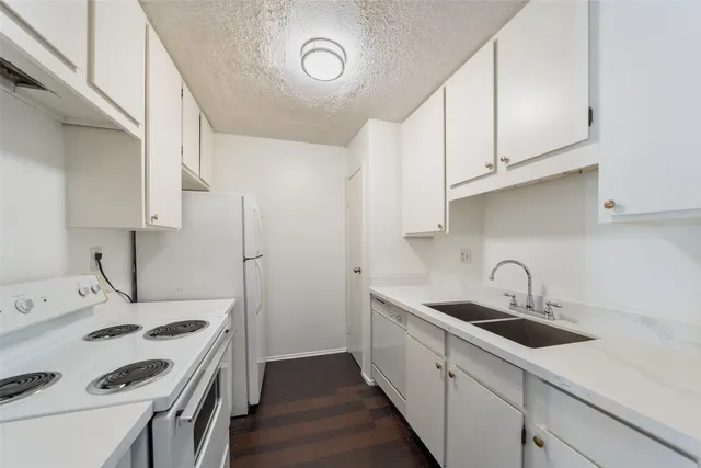 $1,200 | 10053 Westpark Drive, Unit 298, Houston, TX 77042