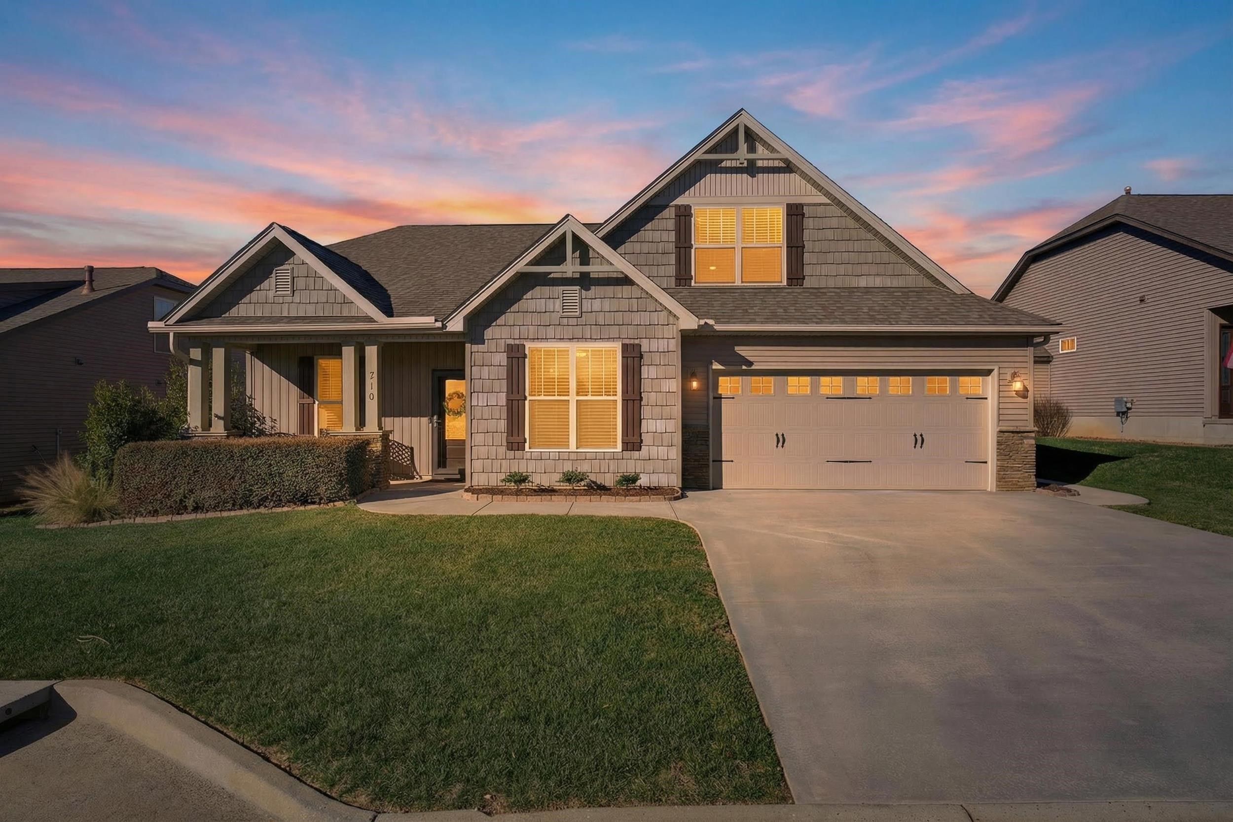 716 Wynborne Lane Moore, SC 29369 - Photo 2 of 50