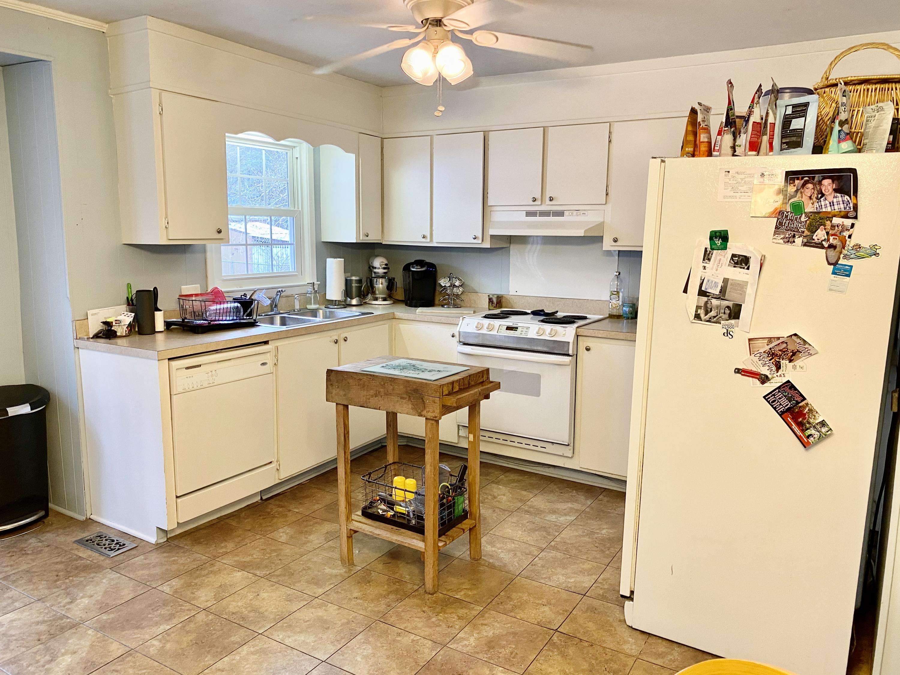 920 Arbor Road Rockingham, NC 28379 - Photo 5 of 17 IMG_0395