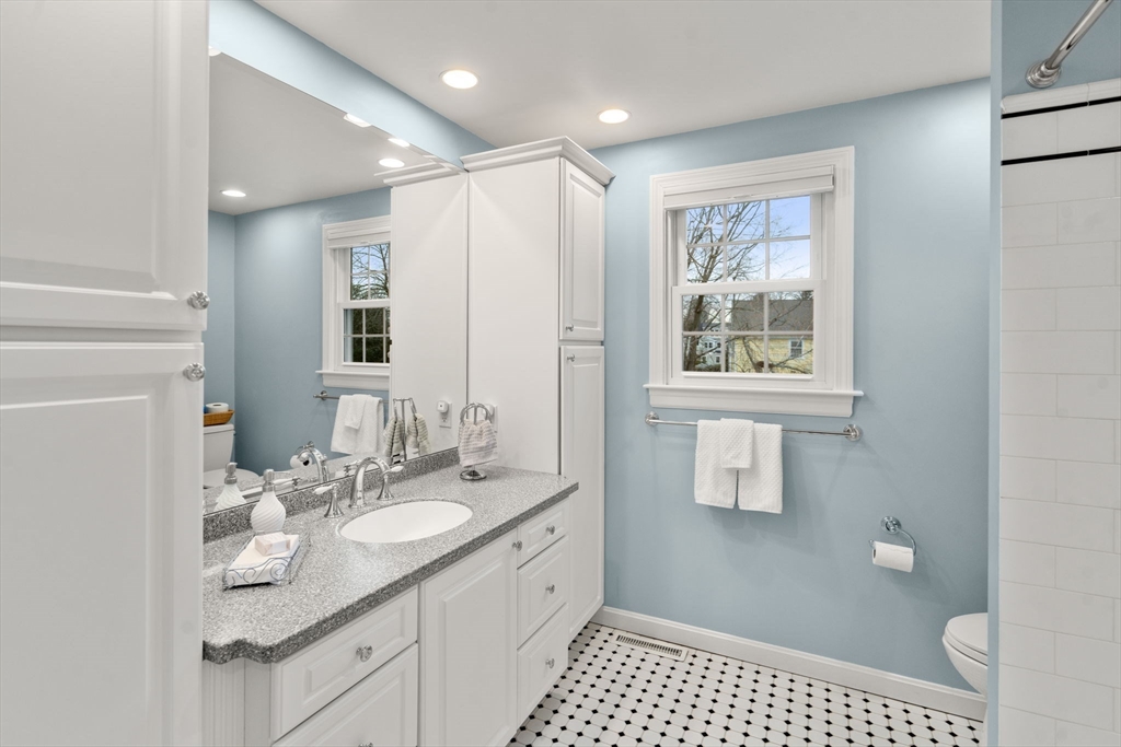 37 Standish Road Needham, MA 02492 - Photo 18 of 22