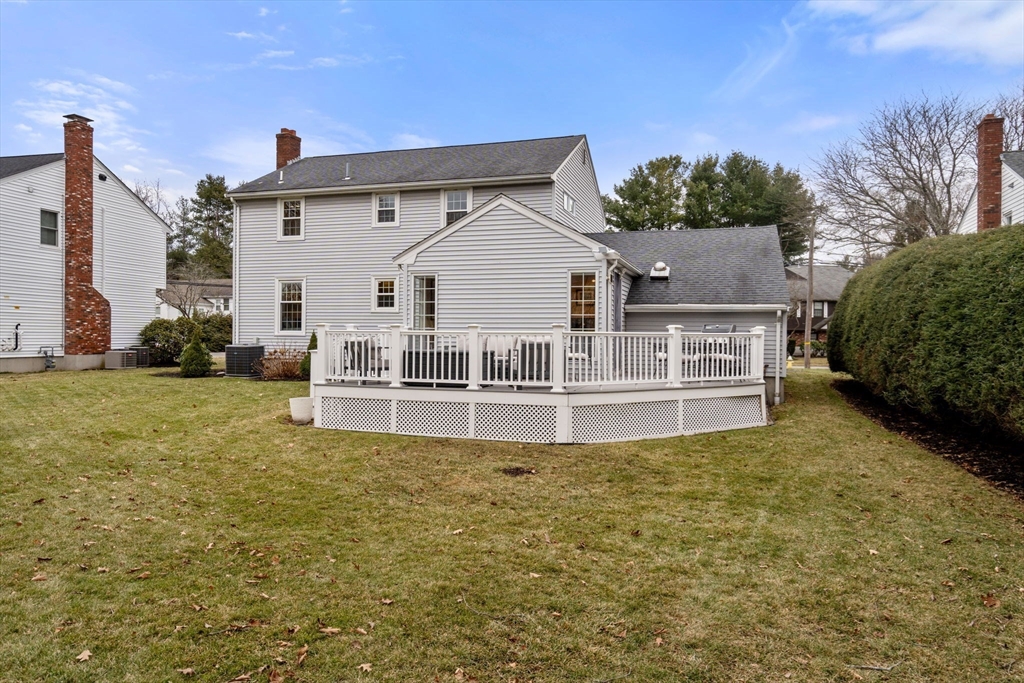 37 Standish Road Needham, MA 02492 - Photo 20 of 22