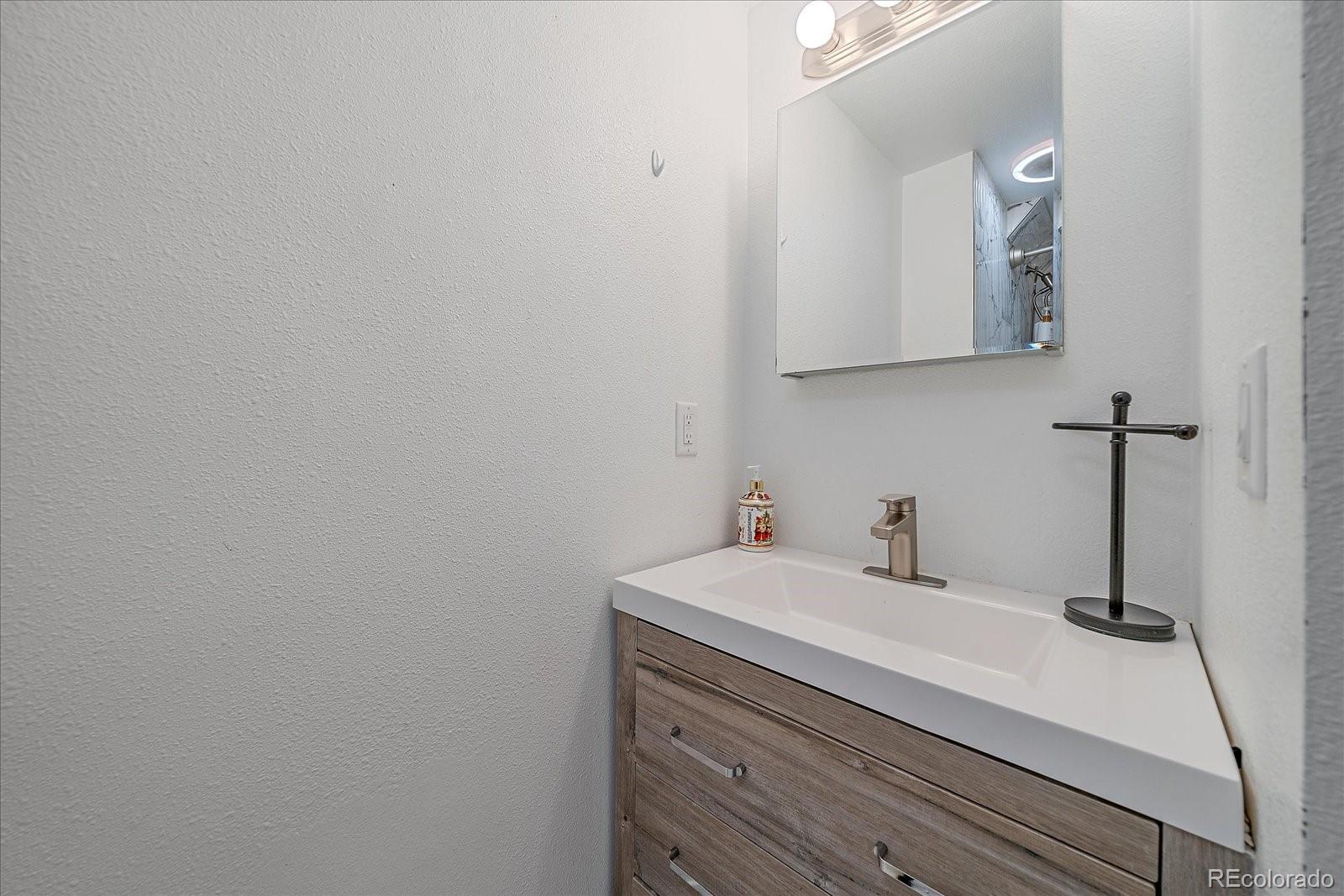 11724 Kenosha Road Longmont, CO 80504 - Photo 32 of 49