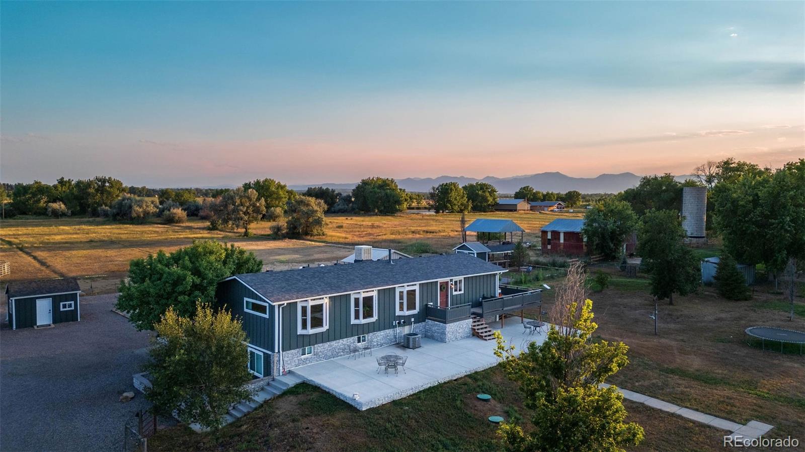 11724 Kenosha Road Longmont, CO 80504 - Photo 4 of 49