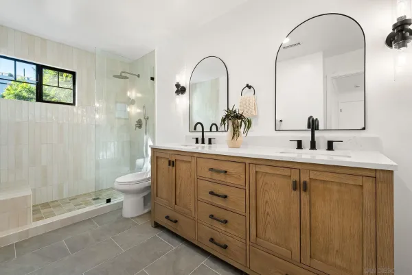 $1,298,888 | 3678 Richmond Street, San Diego, CA 92103