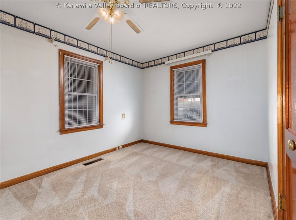 5257 Doc Bailey Road Charleston, WV 25313 - Photo 10 of 22 Bedroom