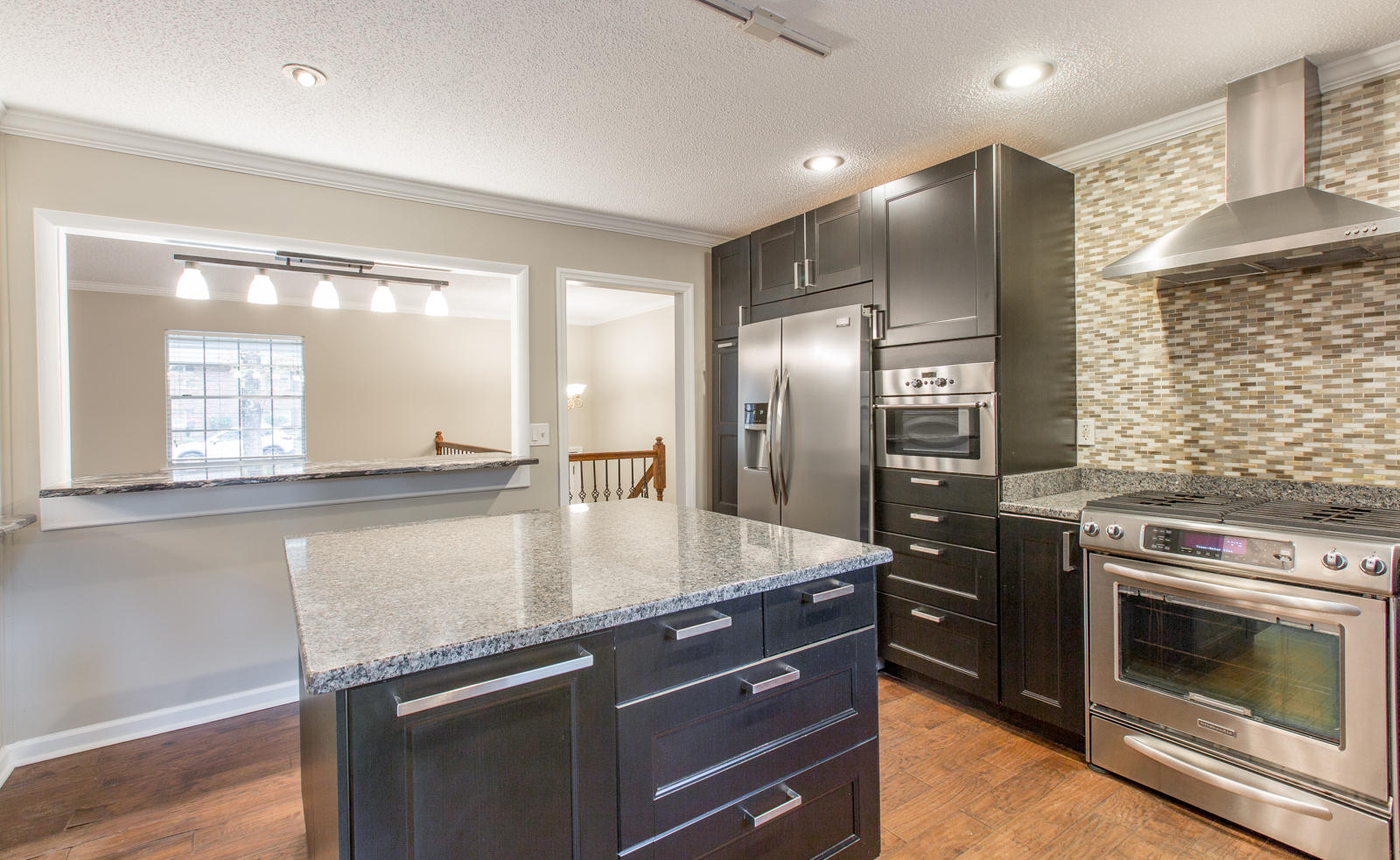 807 Crown Point Road West Signal Mountain, TN 37377 - Photo 7 of 36 Kitchen