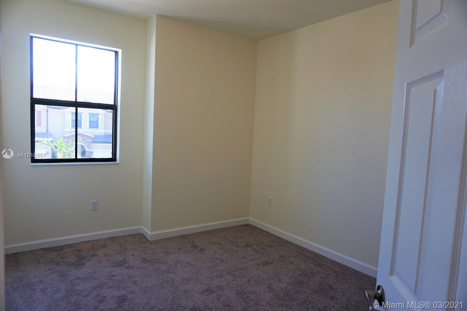 11449 Southwest 252nd Street Homestead, FL 33032 - Photo 14 of 21 Gallery Image 14