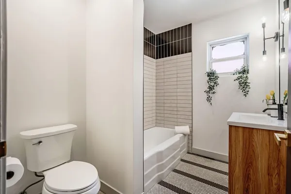 $5,000 | 7018 North 13th Street, Phoenix, AZ 85020