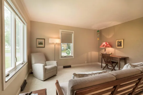 $239,000 | 202 Lake Avenue, Ottertail, MN 56571