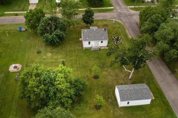 $239,000 | 202 Lake Avenue, Ottertail, MN 56571