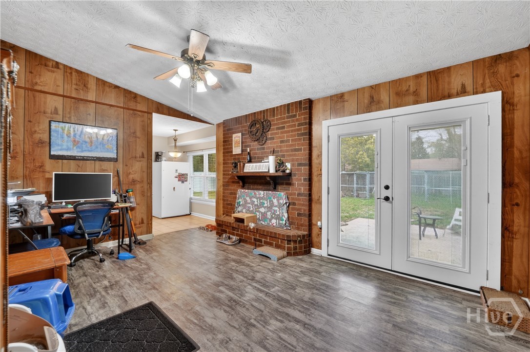 7313 Tropical Way Savannah, GA 31410 - Photo 15 of 25