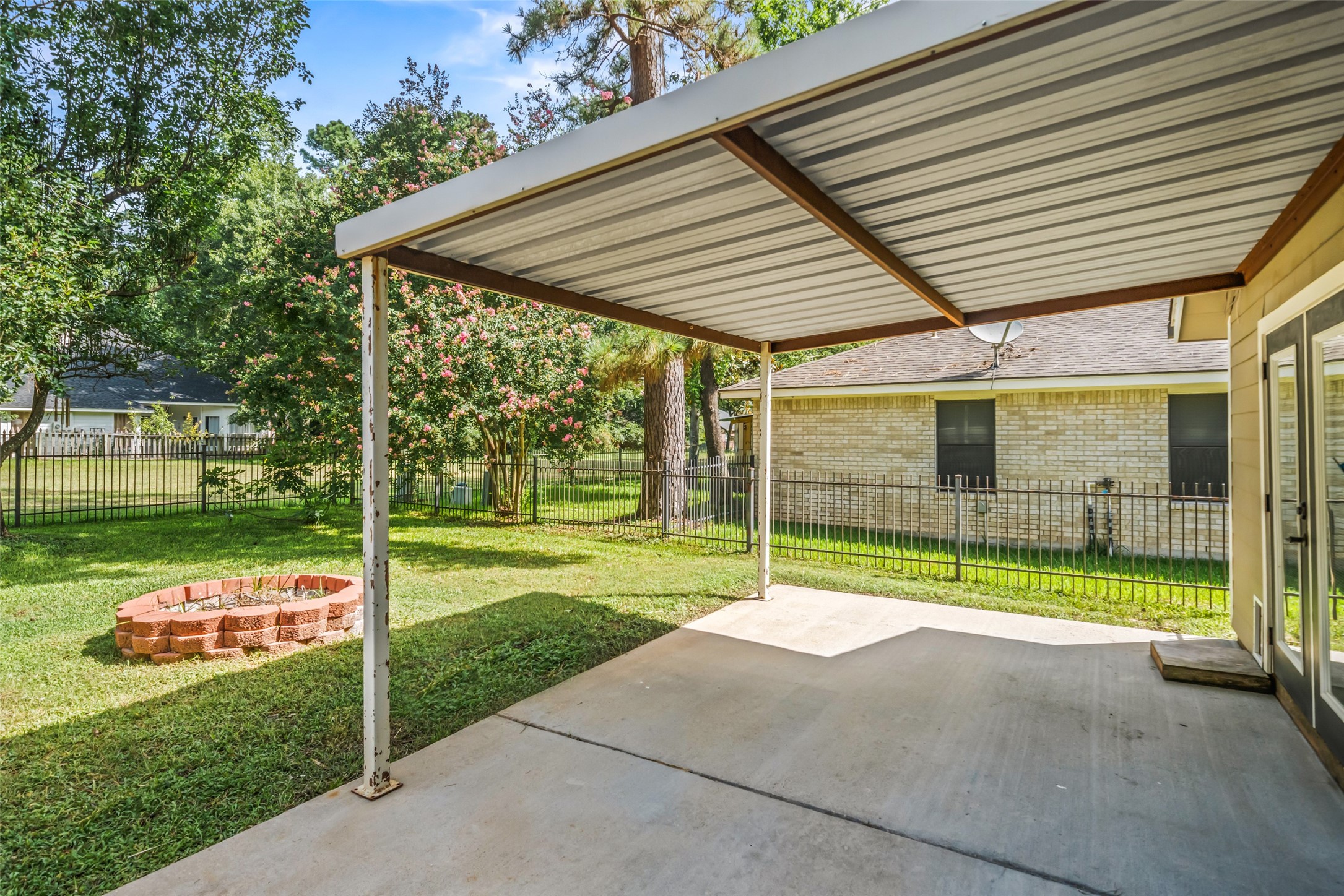 3019 Ramblewood Road Montgomery, TX 77356 - Photo 36 of 40 View of the patio off the living room area