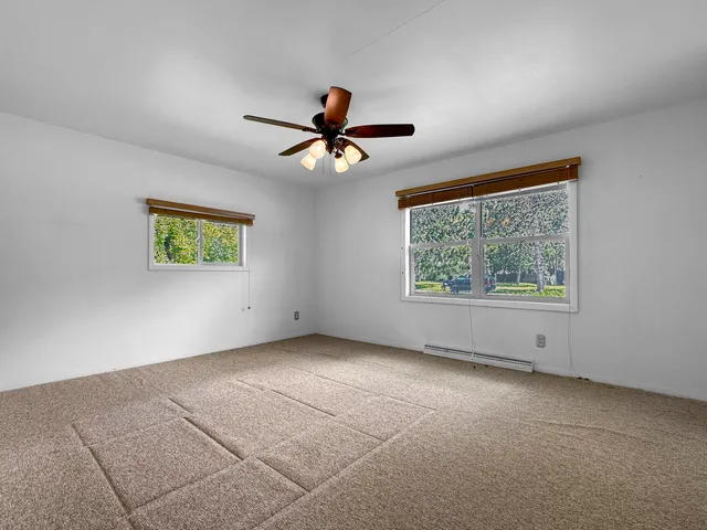 $259,900 | 2545 Na-Wa-Ka Drive, Marinette, WI 54143