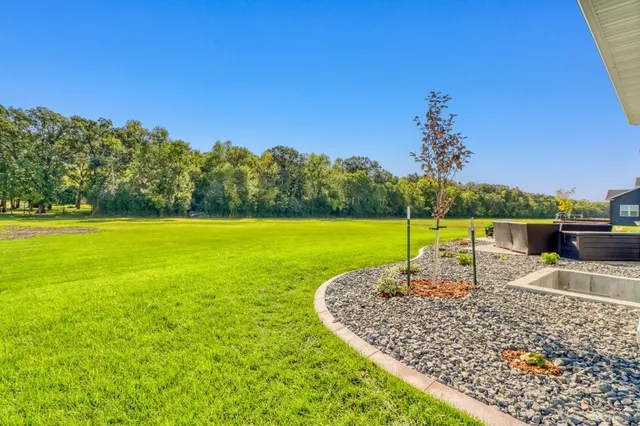 $799,000 | 6910 2nd Street Northwest, Moorhead, MN 56560