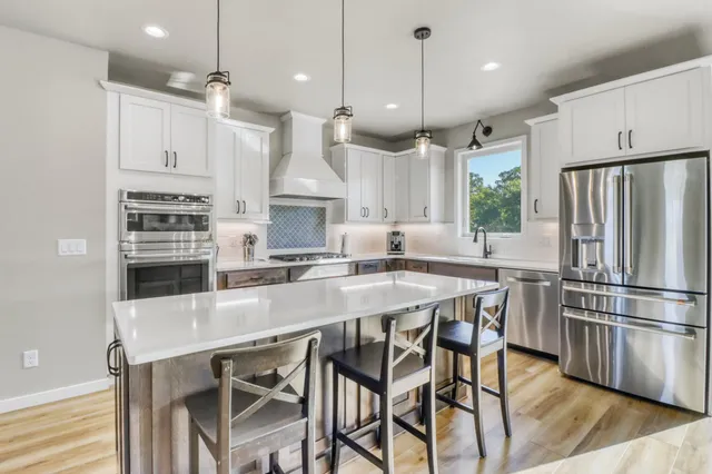 $799,000 | 6910 2nd Street Northwest, Moorhead, MN 56560