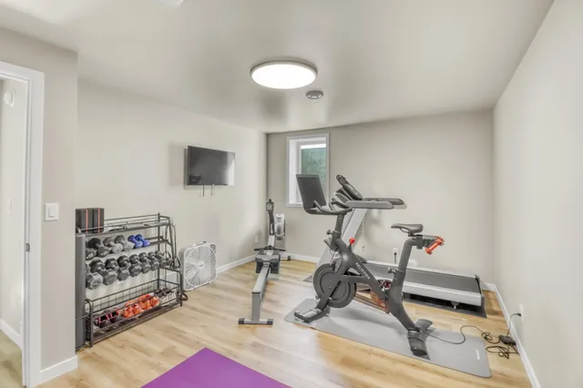 $799,000 | 6910 2nd Street Northwest, Moorhead, MN 56560