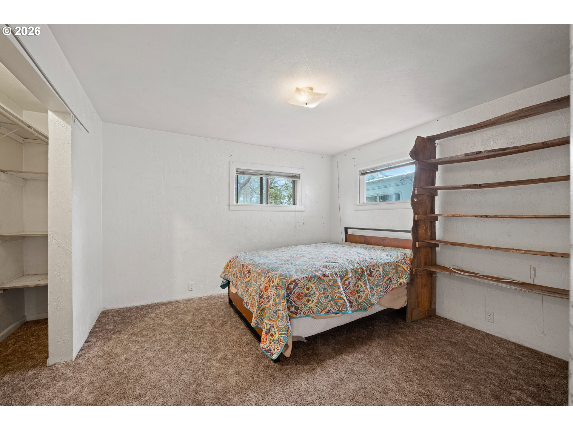 1589 Seagate Street Coos Bay, OR 97420 - Photo 8 of 24