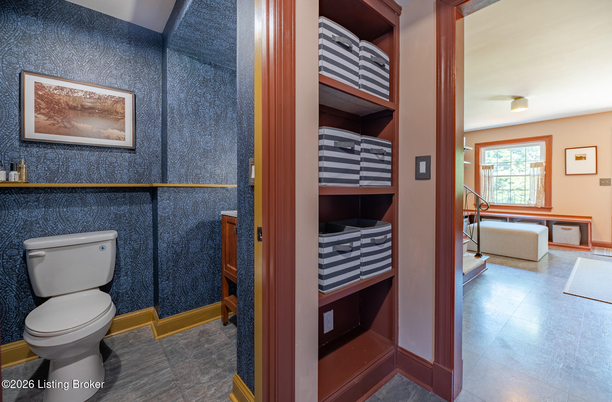 2409 Tuckaho Road Louisville, KY 40207 - Photo 23 of 35 Half Bathroom