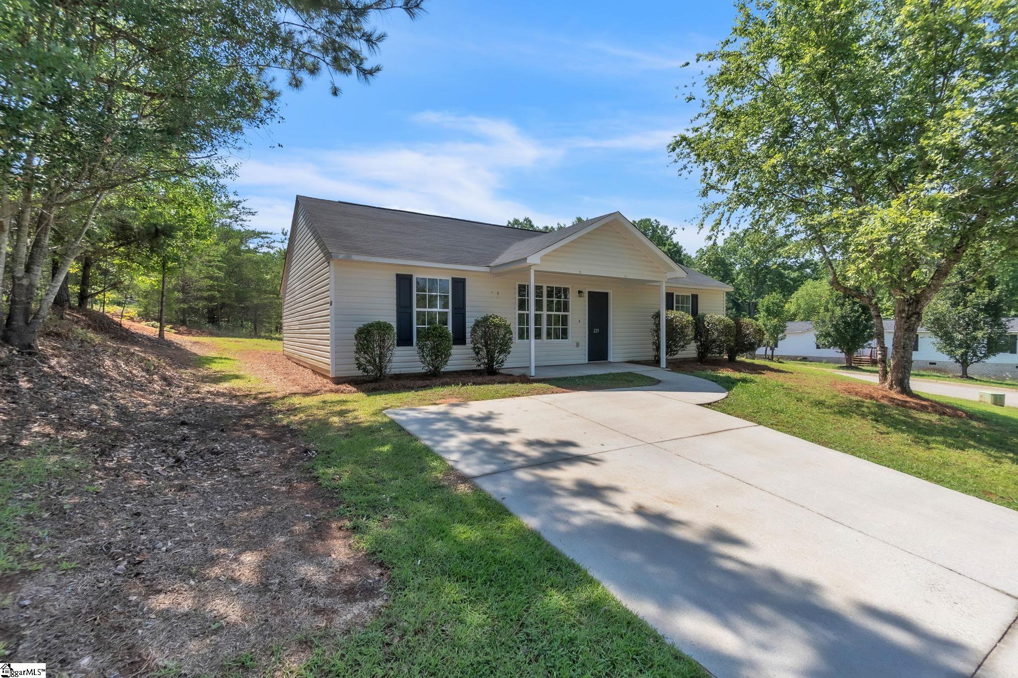 221 Riverbreeze Road Greenville, SC 29611 - Photo 24 of 25