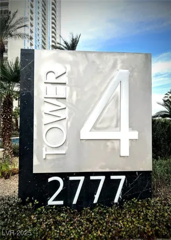 $2,757 | 2777 Paradise Road, Unit 205, Las Vegas, NV 89109