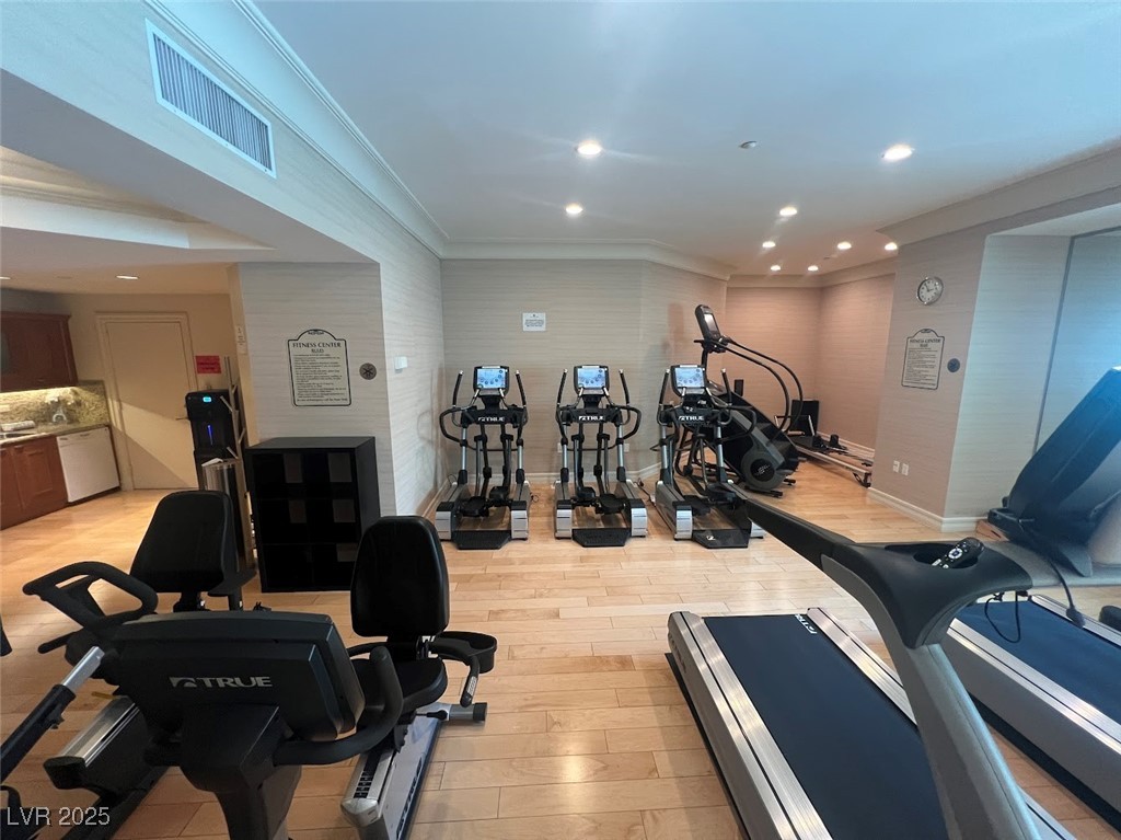 2777 Paradise Road, Unit 205 Las Vegas, NV 89109 - Photo 15 of 21