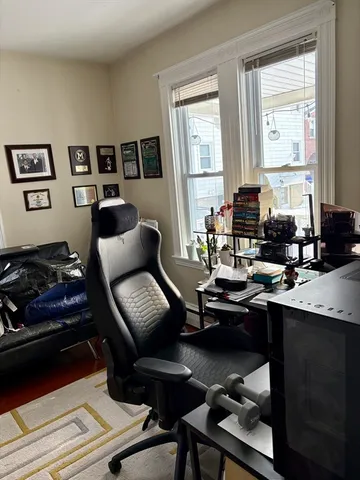 $2,550 | 15 Snow Street, Unit 1, Boston, MA 02135