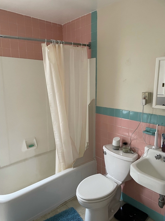 15 Snow Street, Unit 1 Boston, MA 02135 - Photo 10 of 11