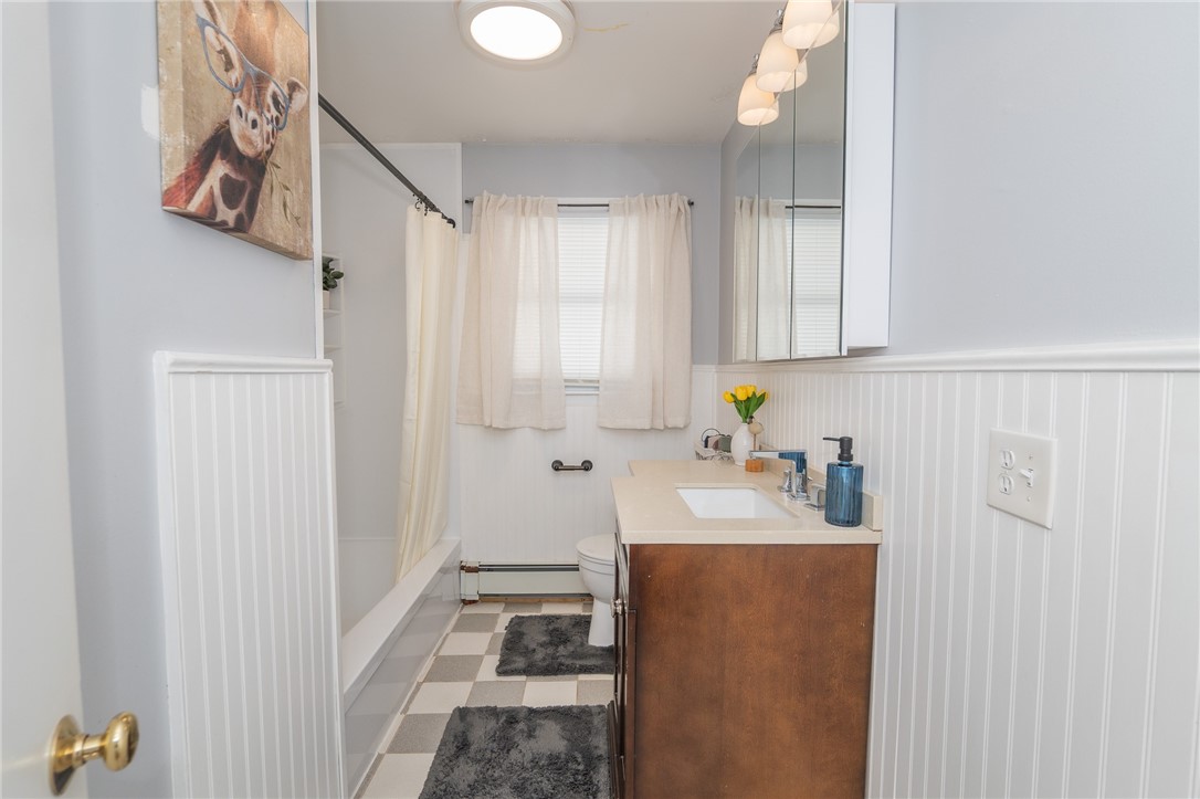 711 S Road South Kingstown, RI 02879 - Photo 16 of 32 Main level full bath