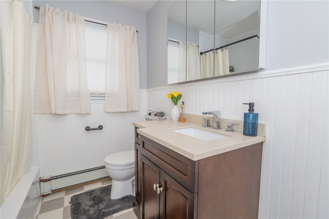 711 S Road South Kingstown, RI 02879 - Photo 17 of 32 Lightly renovated and perfect for the main living areas