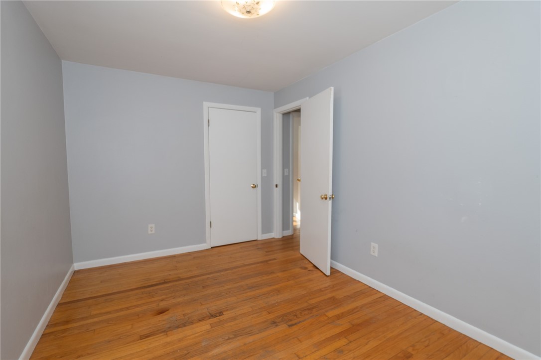 711 S Road South Kingstown, RI 02879 - Photo 21 of 32