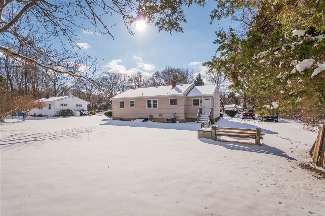 711 S Road South Kingstown, RI 02879 - Photo 32 of 32 Peaceful and ready for new occupants