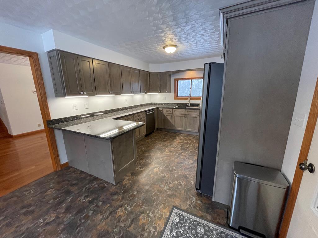 18410 State Rte 27 Titusville, PA 16354 - Photo 14 of 51