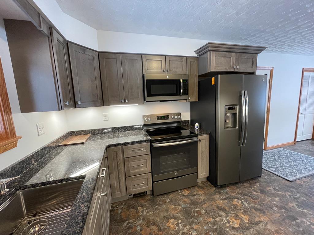 18410 State Rte 27 Titusville, PA 16354 - Photo 17 of 51