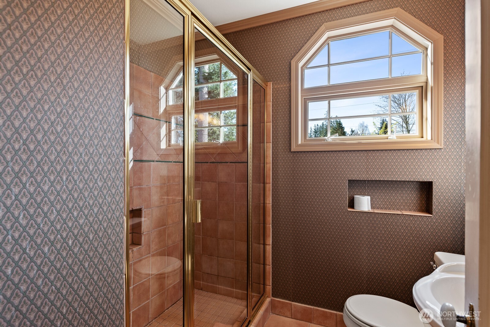 4436 Seahurst Avenue Everett, WA 98203 - Photo 19 of 40