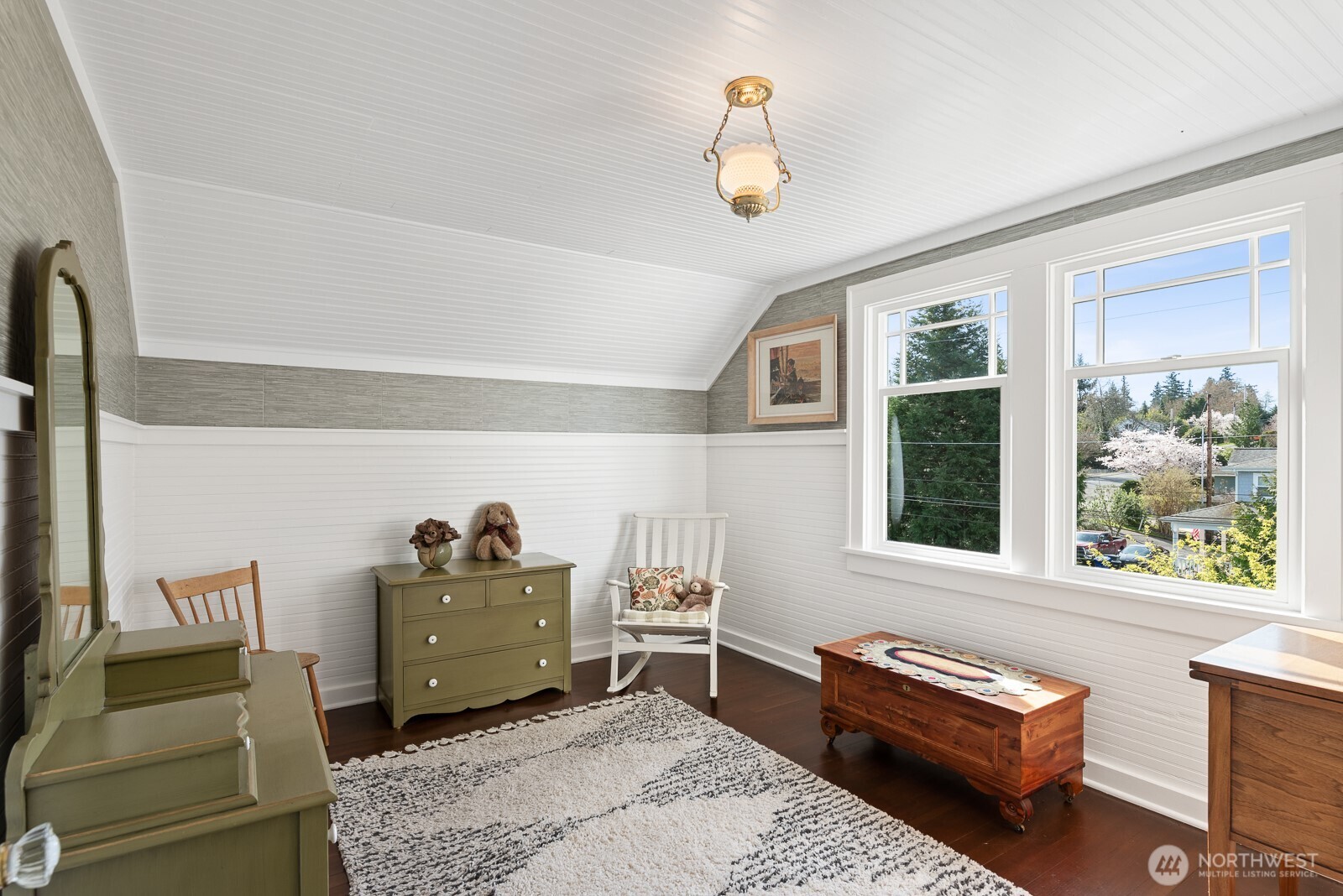 4436 Seahurst Avenue Everett, WA 98203 - Photo 25 of 40