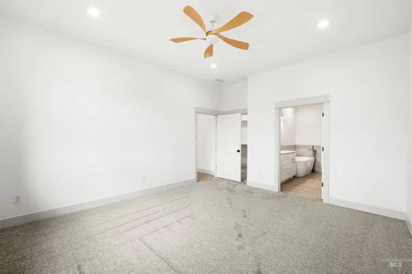 $699,900 | 442 East Elaine Court, Nampa, ID 83686