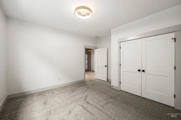 $699,900 | 442 East Elaine Court, Nampa, ID 83686