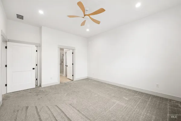 $699,900 | 442 East Elaine Court, Nampa, ID 83686